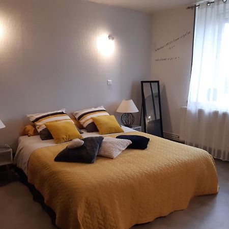 Hotel Ferme Des Champs Vrécourt Zewnętrze zdjęcie